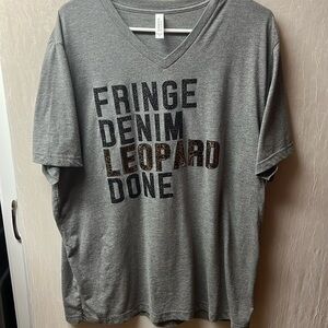 Women’s Graphic Shirt, Leopard. XL